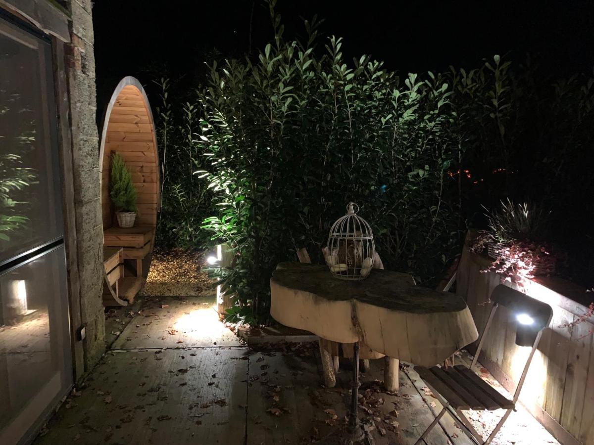Boutique Cottage - Sauna And Jacuzzi - El Clandestino Érezée Buitenkant foto